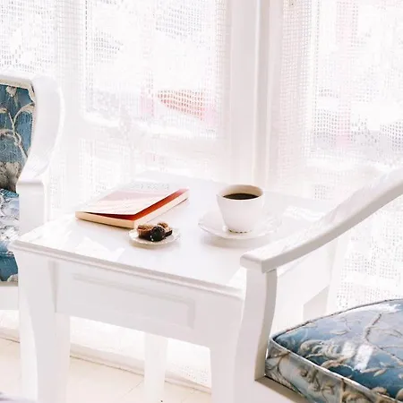 Begonvil By Aliki מלון 2*