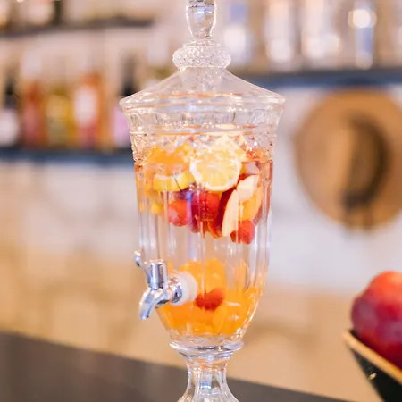 Begonvil By Aliki אלאקאטי