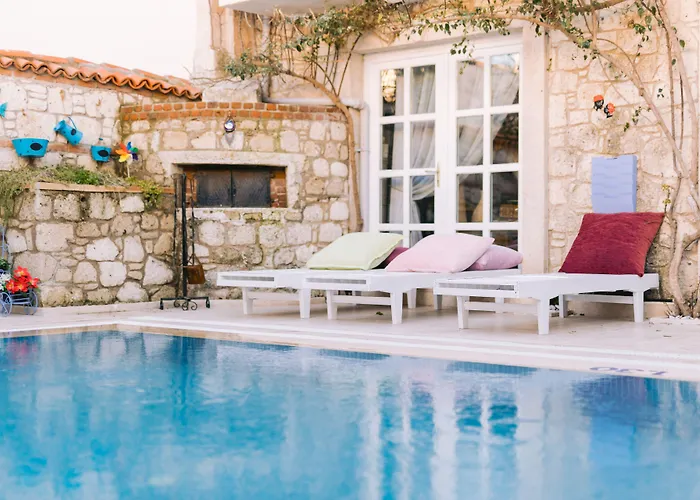 Hotell Begonvil By Aliki 2*